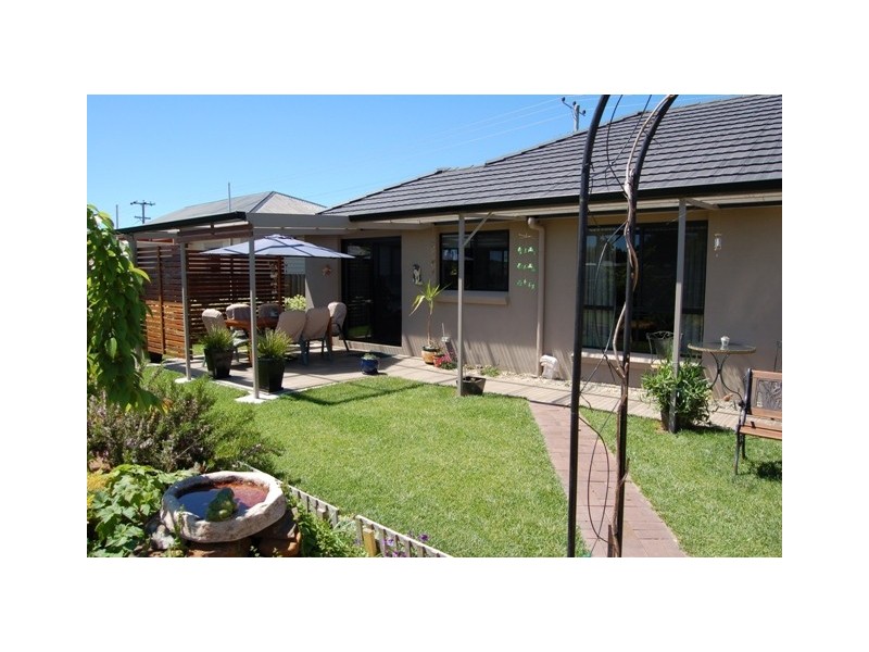 28 Clarence Street, Perth TAS 7300