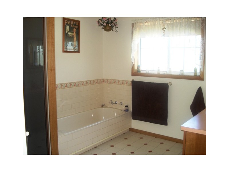 14 West Park Drive, West Launceston TAS 7250