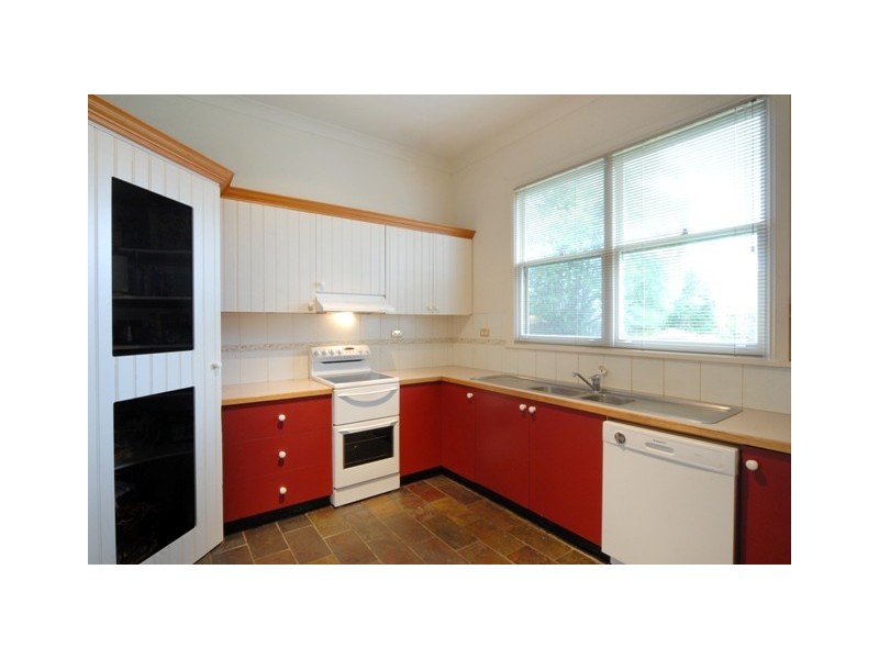 20 Pyenna Avenue, Kings Meadows TAS 7249