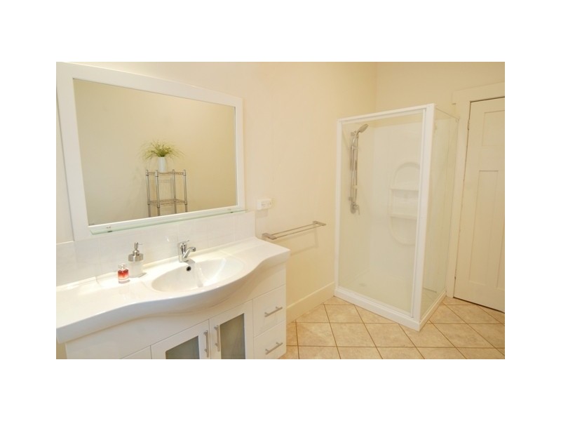 20 Pyenna Avenue, Kings Meadows TAS 7249