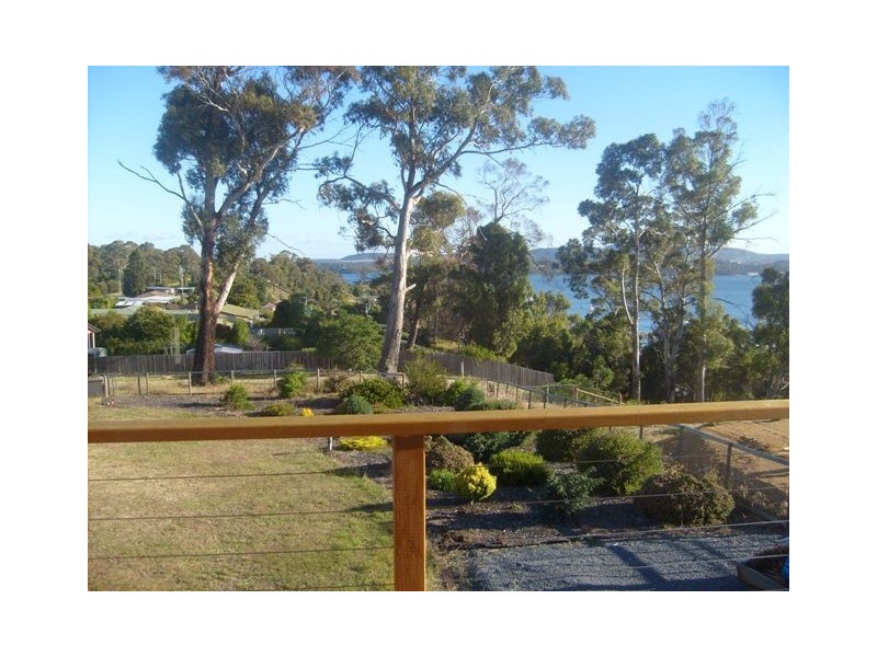3 Adley Court, Beauty Point TAS 7270