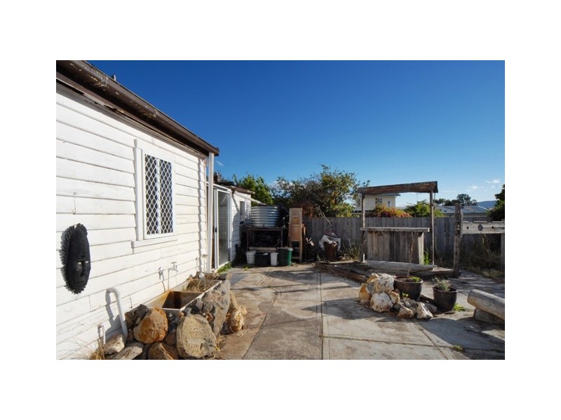144 Bridge Street, Campbell Town TAS 7210