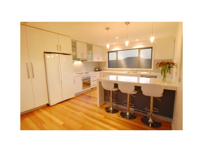 6 Adloch Place, Newnham TAS 7248