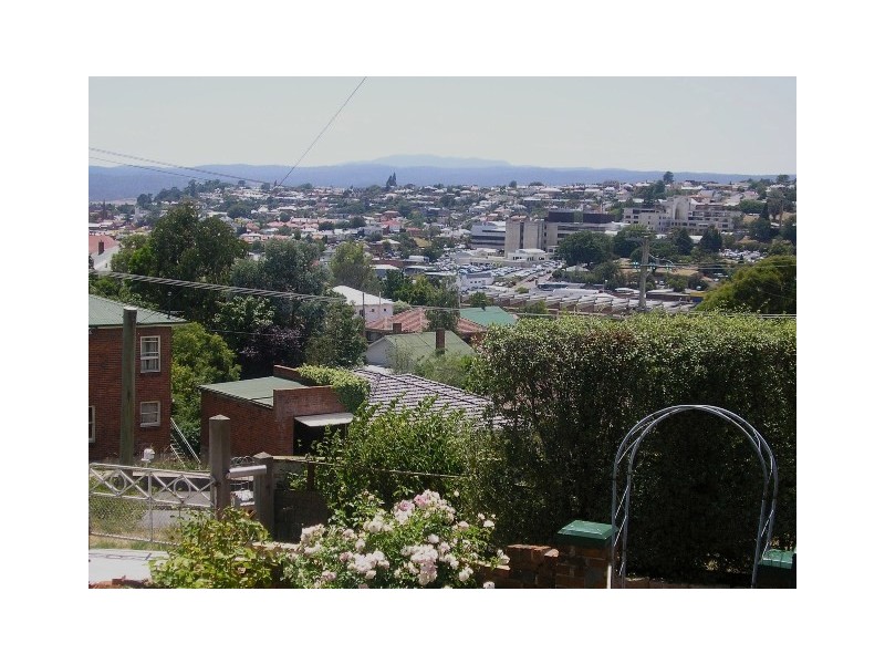 29 Connaught Crescent, West Launceston TAS 7250