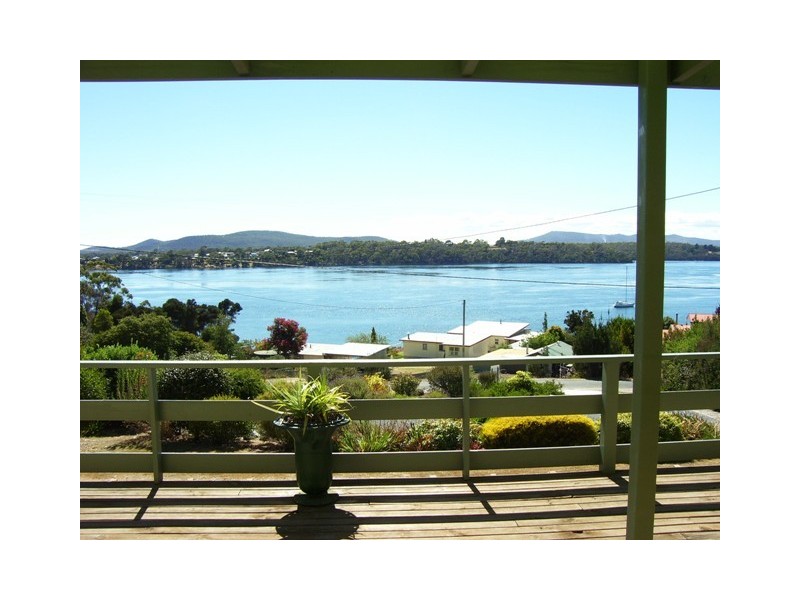 62 Sunset Boulevard, Clarence Point TAS 7270