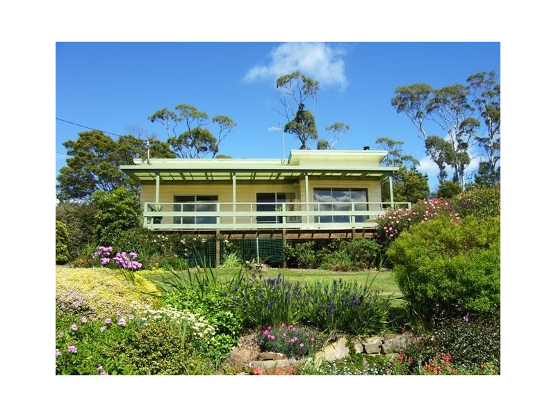 62 Sunset Boulevard, Clarence Point TAS 7270