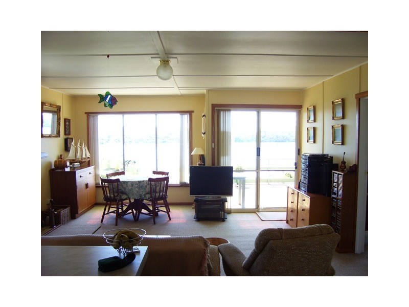 62 Sunset Boulevard, Clarence Point TAS 7270
