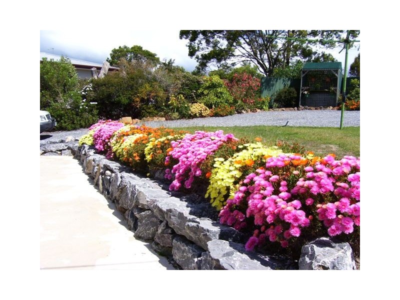 62 Sunset Boulevard, Clarence Point TAS 7270
