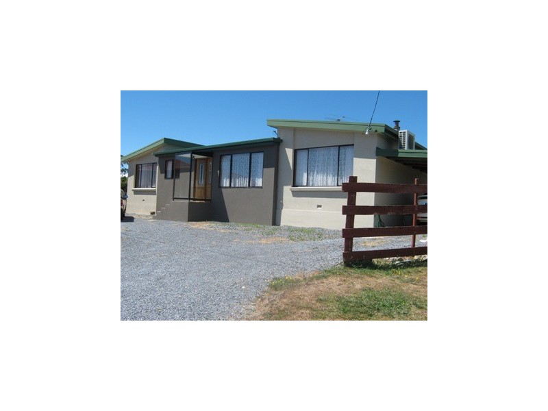146 Charles Street, Beauty Point TAS 7270