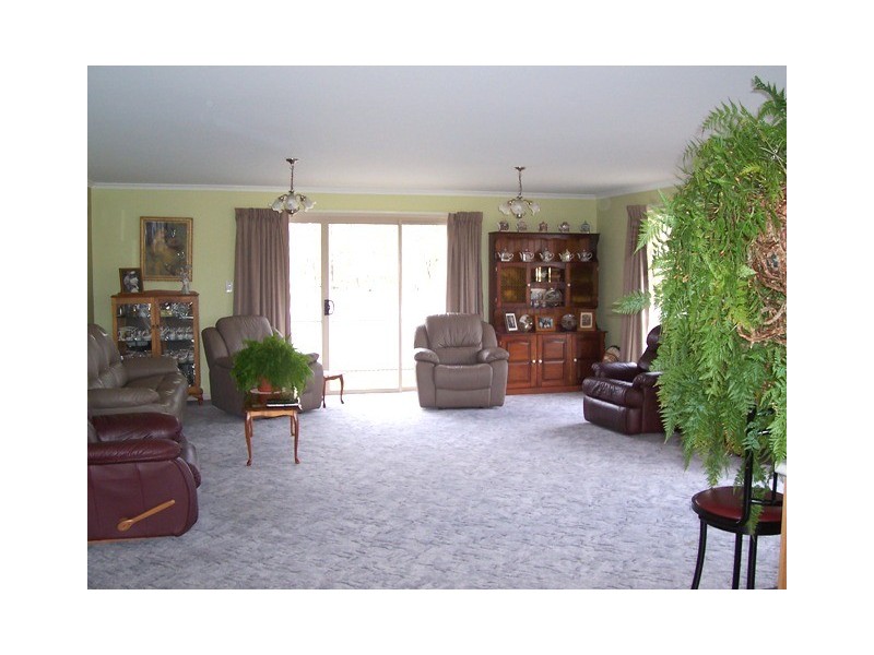 13082 Midland Highway, Cleveland TAS 7211