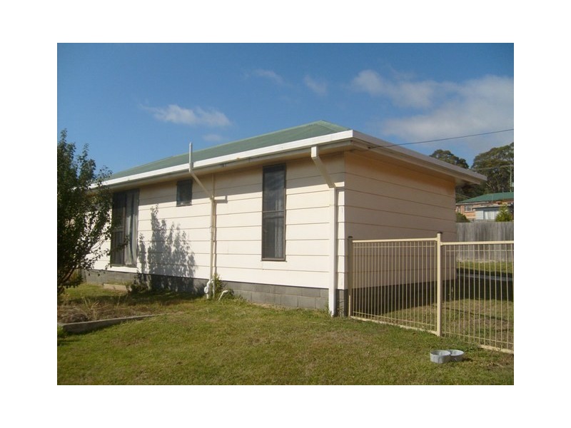 148 Charles Street, Beauty Point TAS 7270