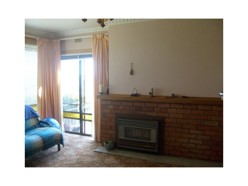 148 Charles Street, Beauty Point TAS 7270