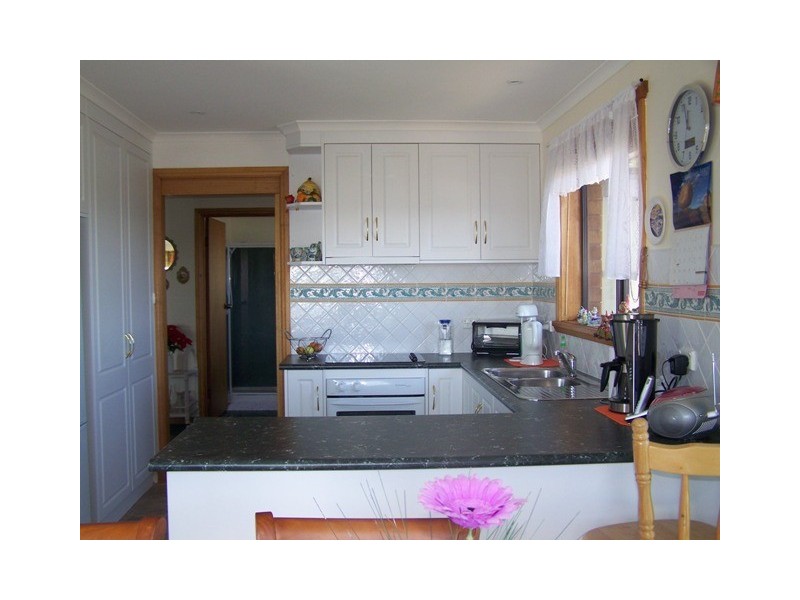 2 Ernest Street, Beauty Point TAS 7270