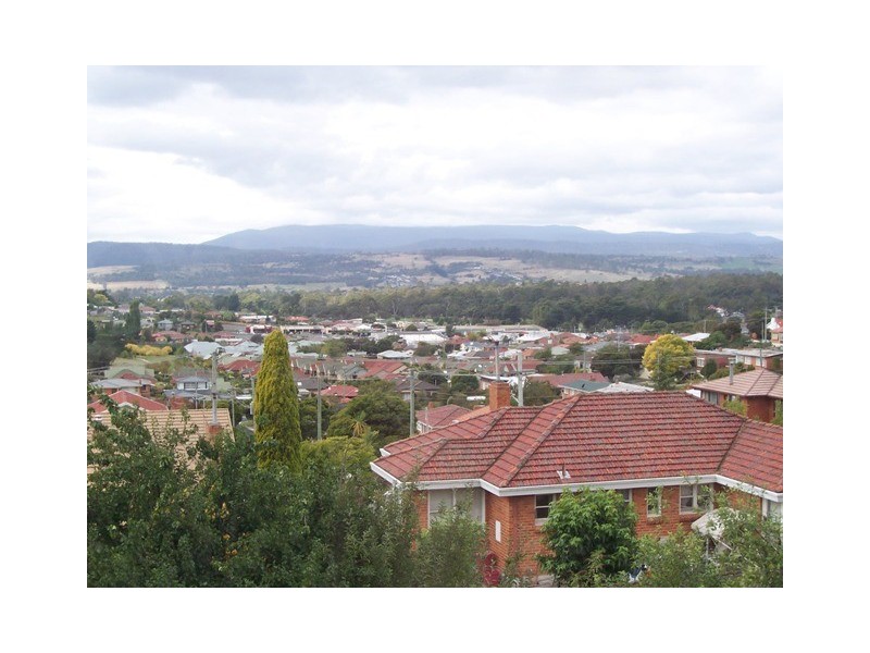 31 Maroney Street, Kings Meadows TAS 7249