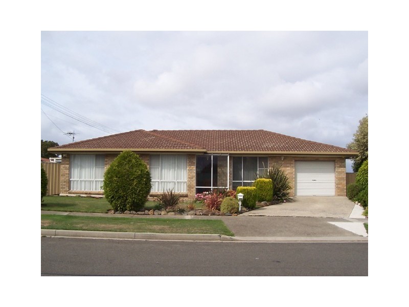 2 Belmont Court, Newnham TAS 7248