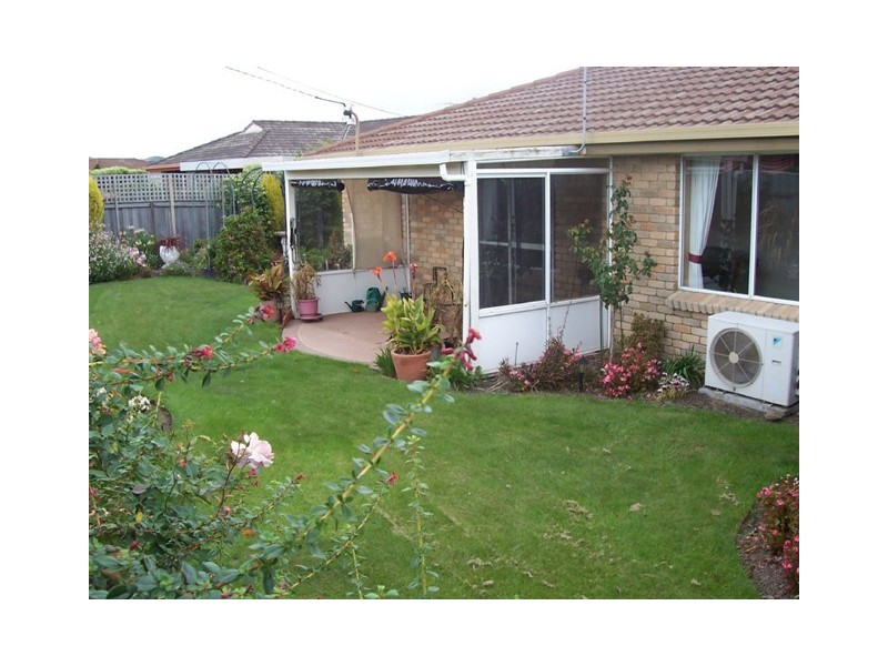 2 Belmont Court, Newnham TAS 7248