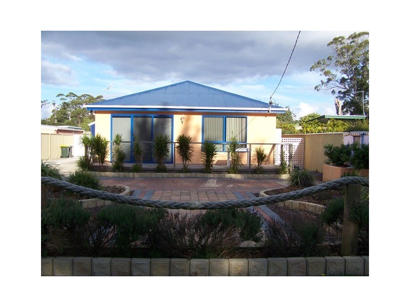 17 West Arm Road, Beauty Point TAS 7270