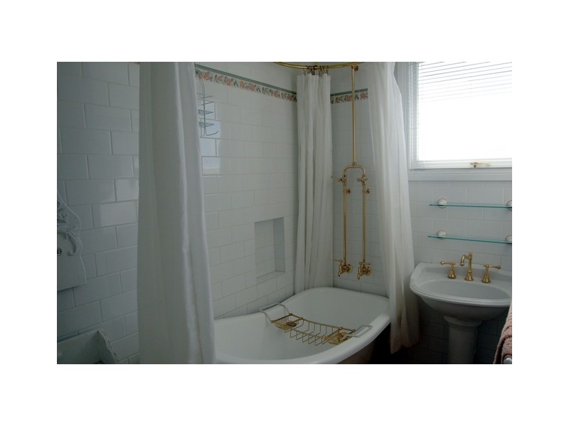 4 Bunbury Street, Waverley TAS 7250