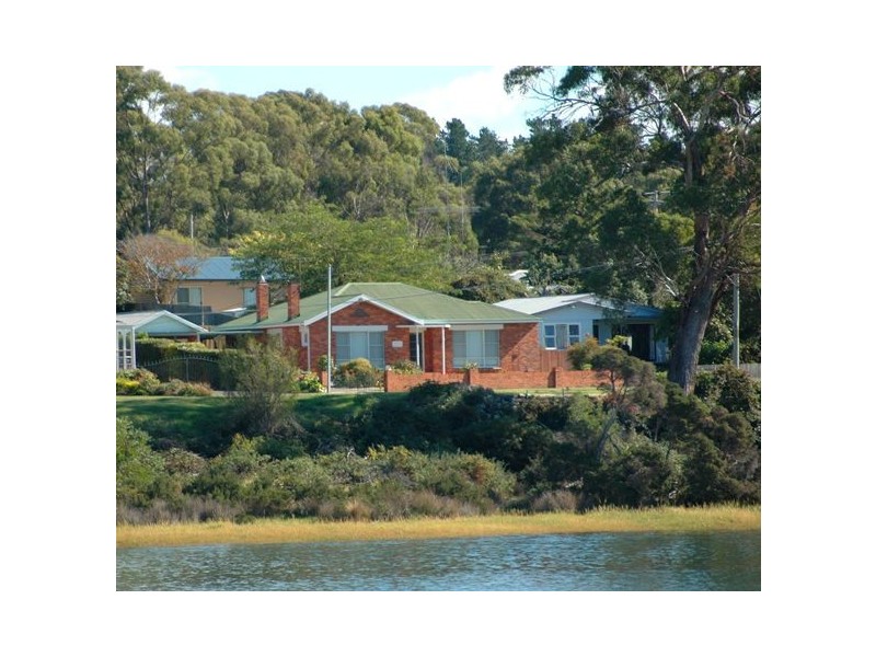 47 Beach Road, Gravelly Beach TAS 7276