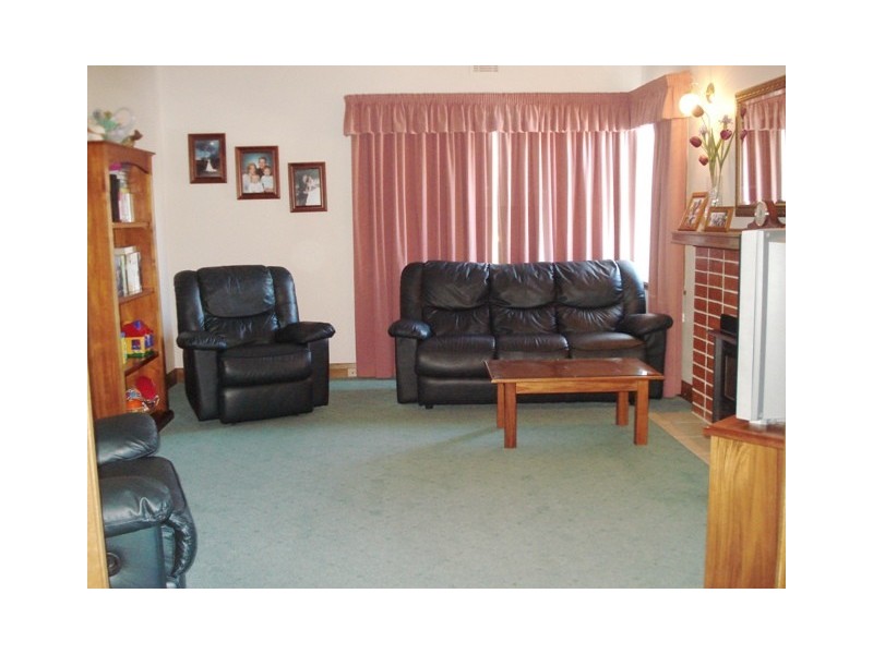 33 Woolven Street, Youngtown TAS 7249