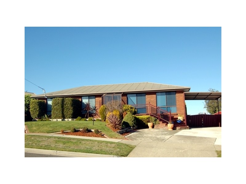 4 El Greco Court, Newnham TAS 7248