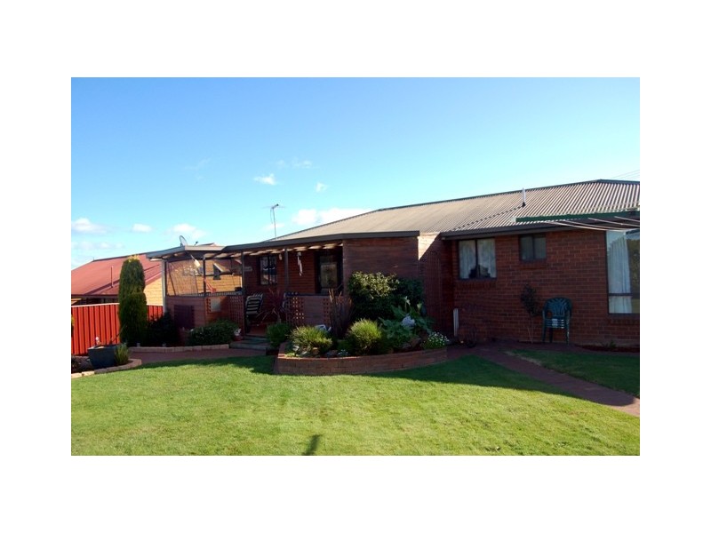 4 El Greco Court, Newnham TAS 7248