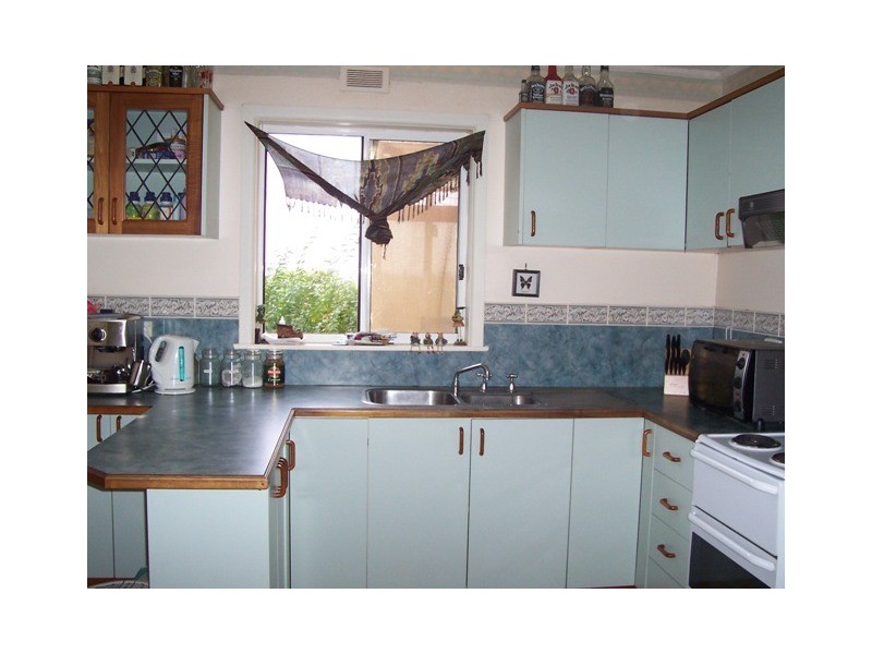 1 Carins Street, Waverley TAS 7250