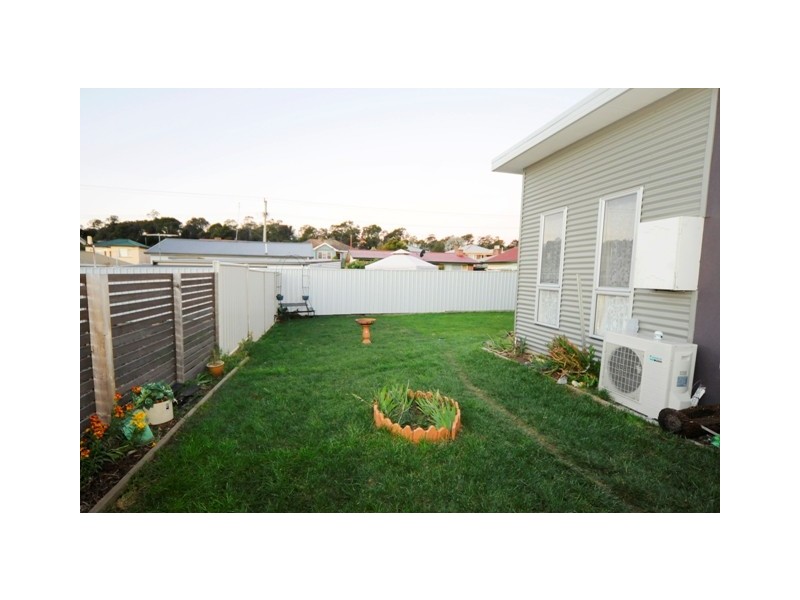 Unit 1/6a Ravenswood Road, Ravenswood TAS 7250
