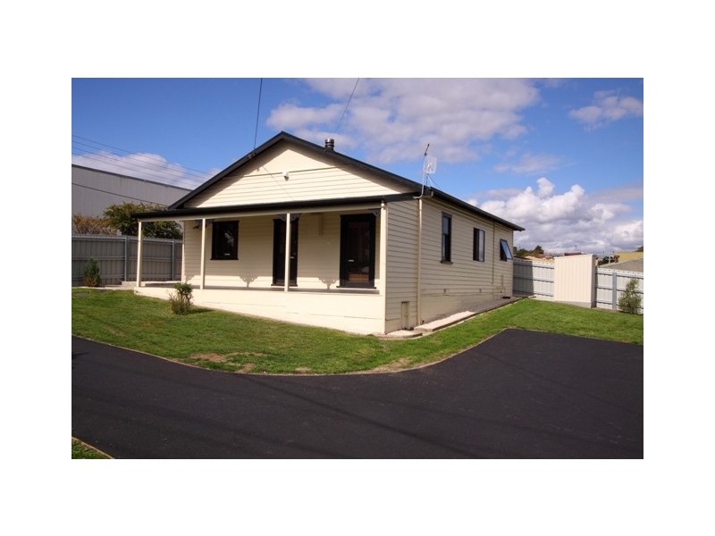 10 Quarantine Road, Kings Meadows TAS 7249