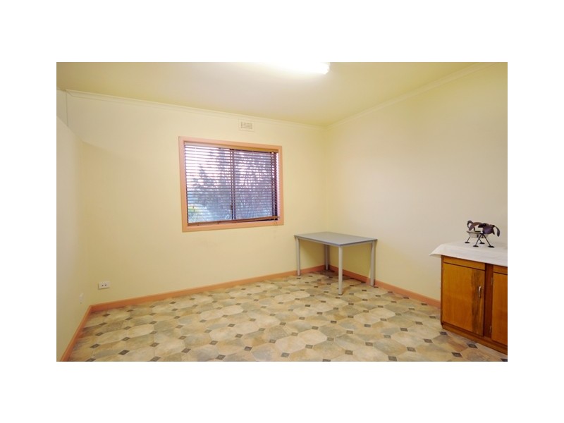 10 Quarantine Road, Kings Meadows TAS 7249