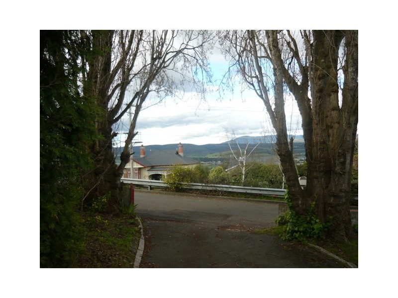 76 Talbot Road, South Launceston TAS 7249