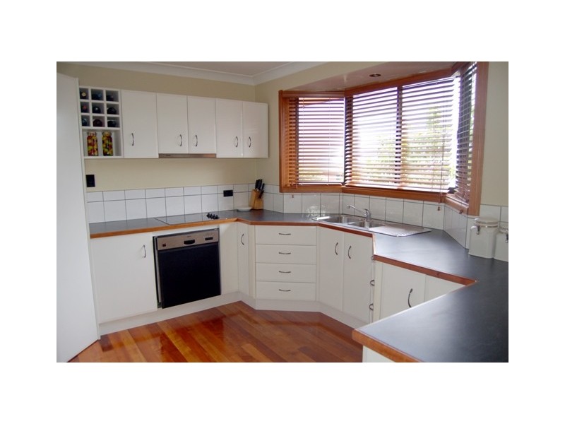 2 Picasso Place, Newnham TAS 7248