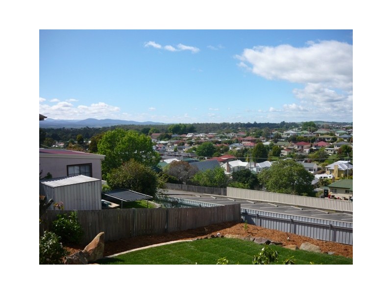31 Kerran Crescent, South Launceston TAS 7249