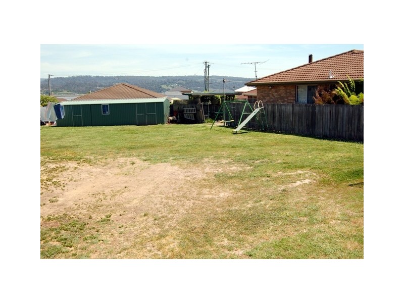 8 Belmont Court, Newnham TAS 7248