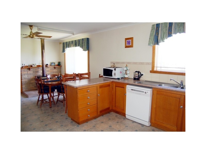 6 Belmont Court, Newnham TAS 7248
