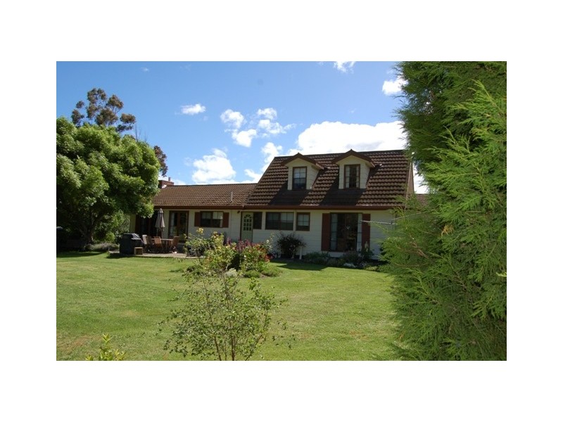35 Cromwell Street, Perth TAS 7300