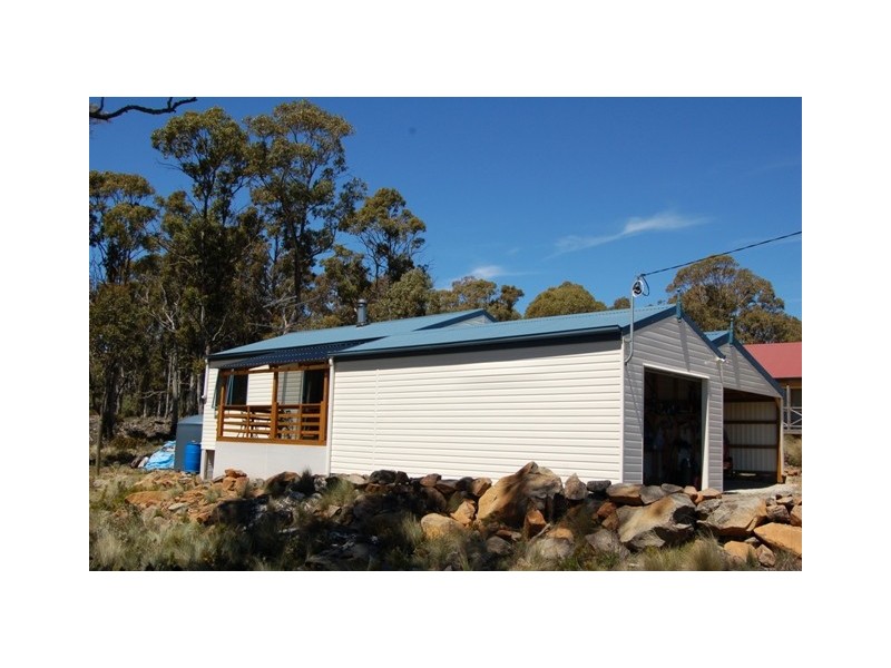 32 Dolerite Crescent, Arthurs Lake TAS 7030