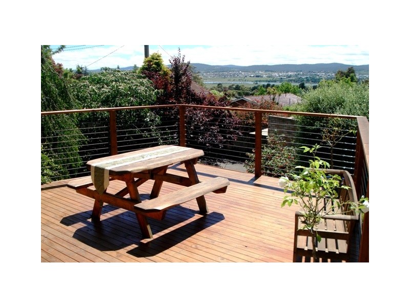 9 Pitten Crief, Riverside TAS 7250