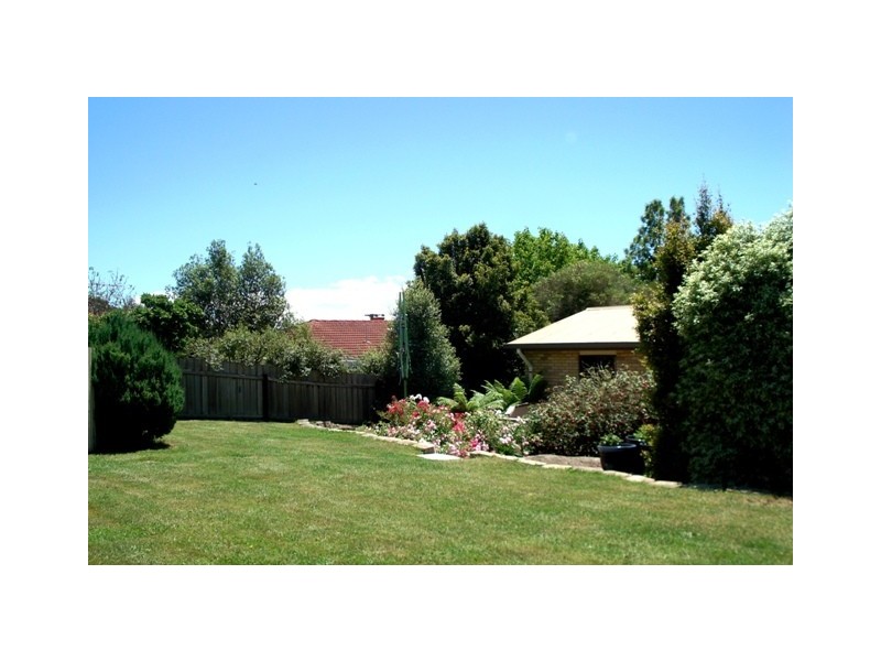 9 Pitten Crief, Riverside TAS 7250
