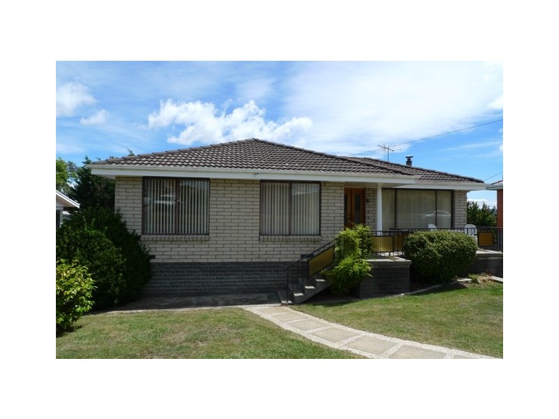 34 Suncrest Place, Ravenswood TAS 7250