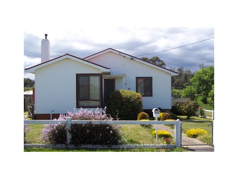 83 Hargrave Crescent, Mayfield TAS 7248