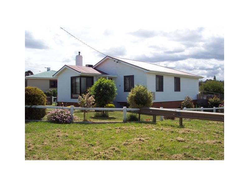83 Hargrave Crescent, Mayfield TAS 7248