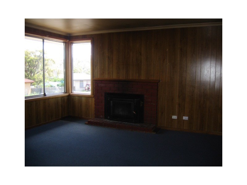 10 Amundsen Street, Ravenswood TAS 7250