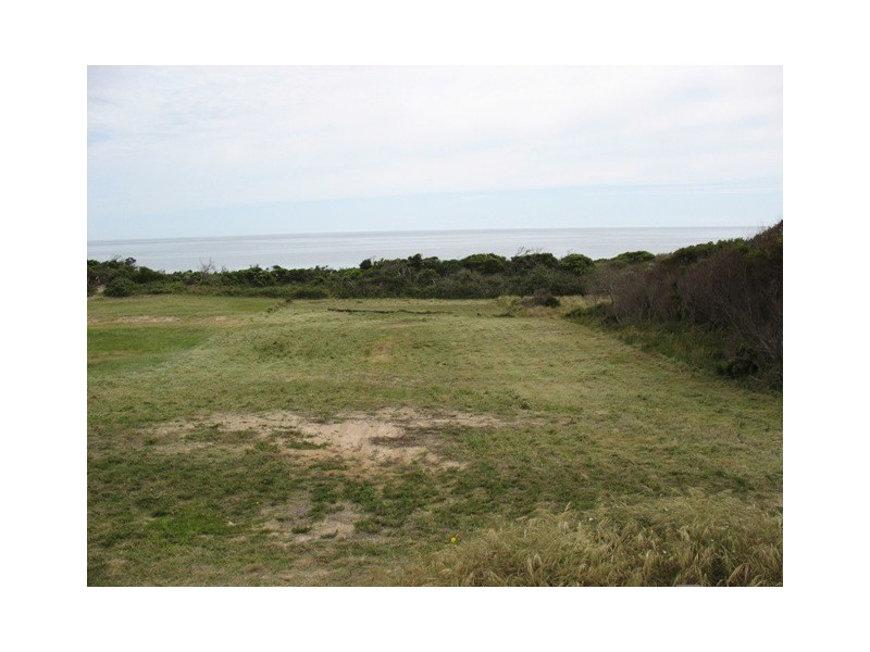 128 Bellbuoy Beach Road, Low Head TAS 7253