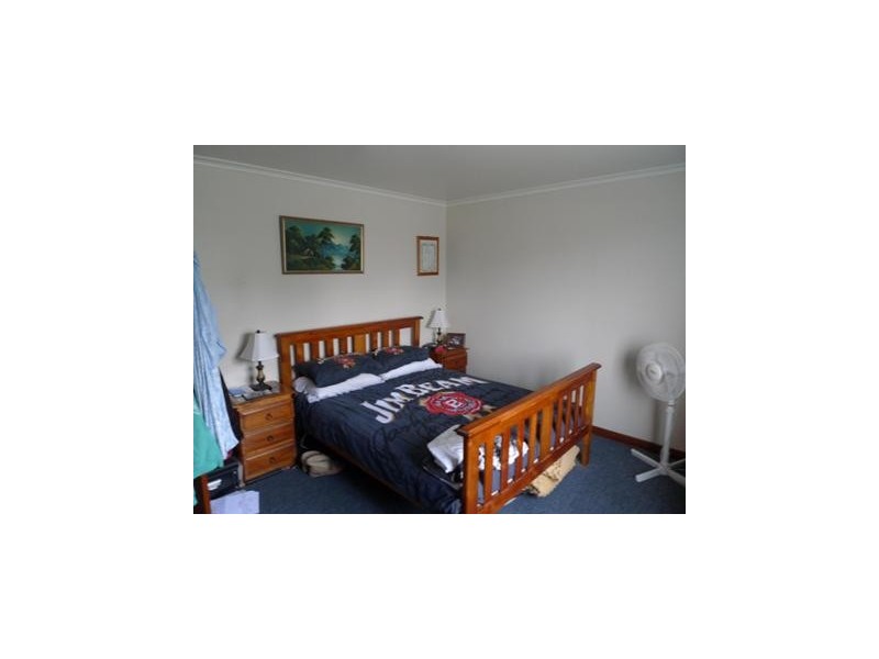 16 Carlisle Street, Waverley TAS 7250