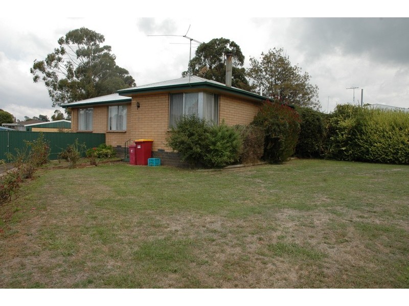 17 Waterloo Street, Ravenswood TAS 7250