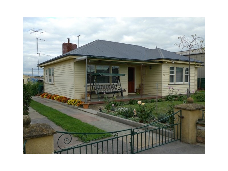 13 Howick Street, Longford TAS 7301