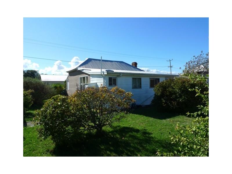 83 Main Road, Exeter TAS 7275
