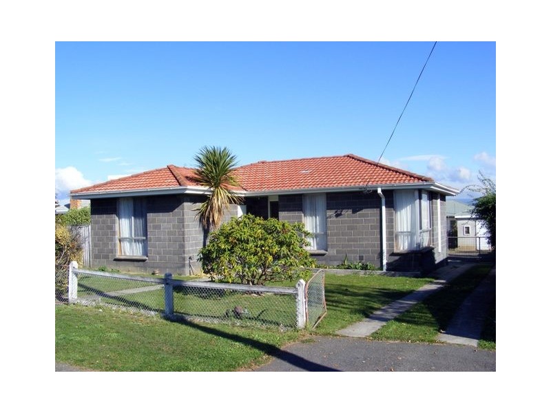 1 Wadley Street, Newnham TAS 7248