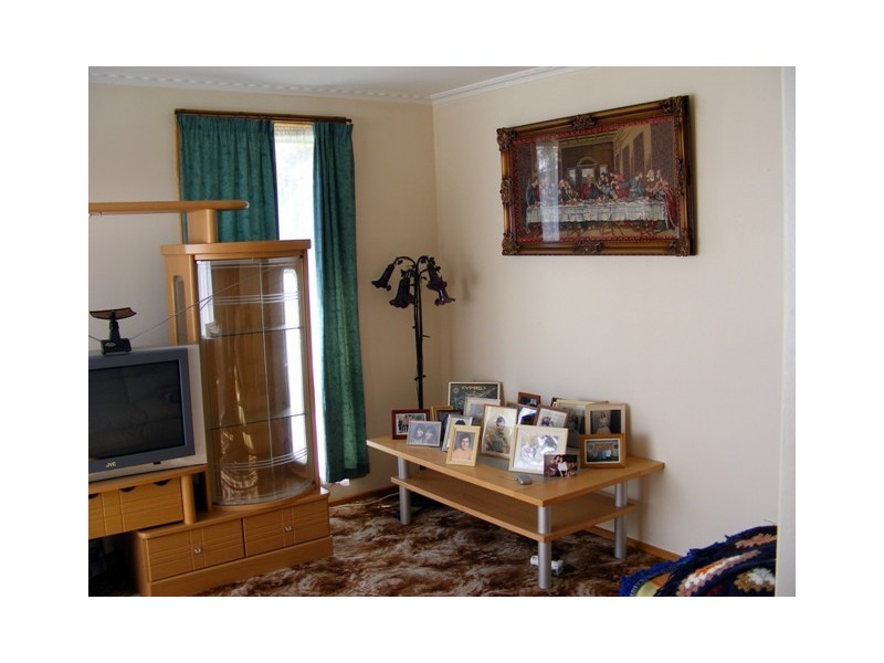 1 Wadley Street, Newnham TAS 7248